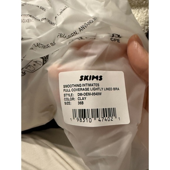 2/$30 NEW Skims Beige SMOOTHING INTIMATES COVERAGE BRA Lightly Lined Underwire‎ - Picture 8 of 13